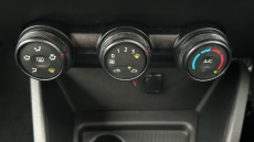 Dacia Duster 1.6 SCe Essential 5dr Petrol Estate